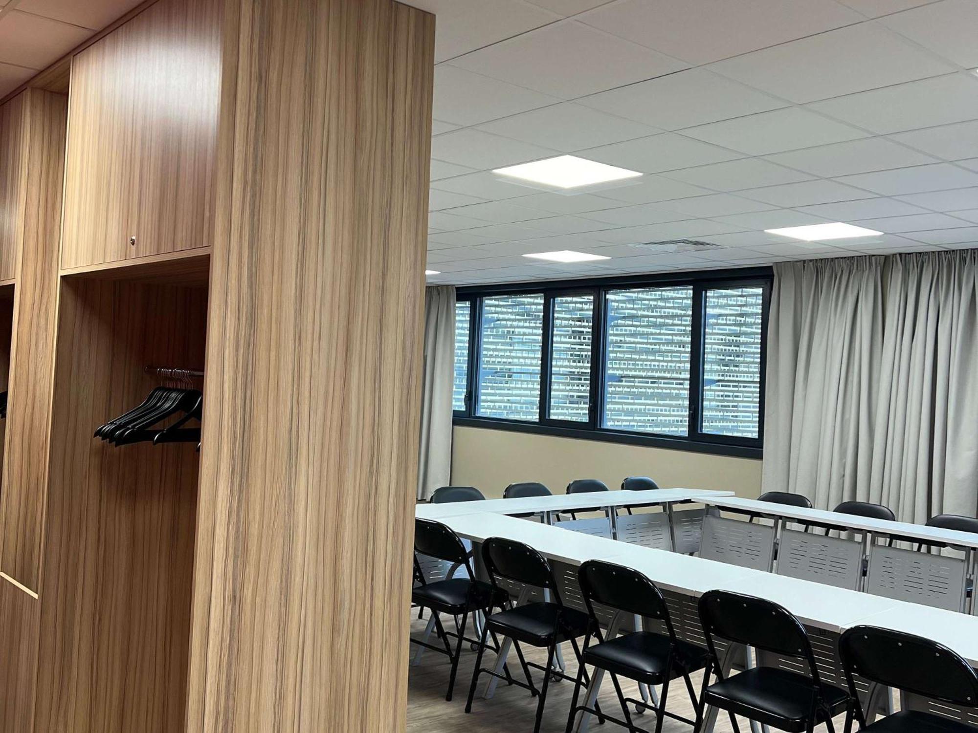 Готель Ibis Styles Arras Centre Екстер'єр фото