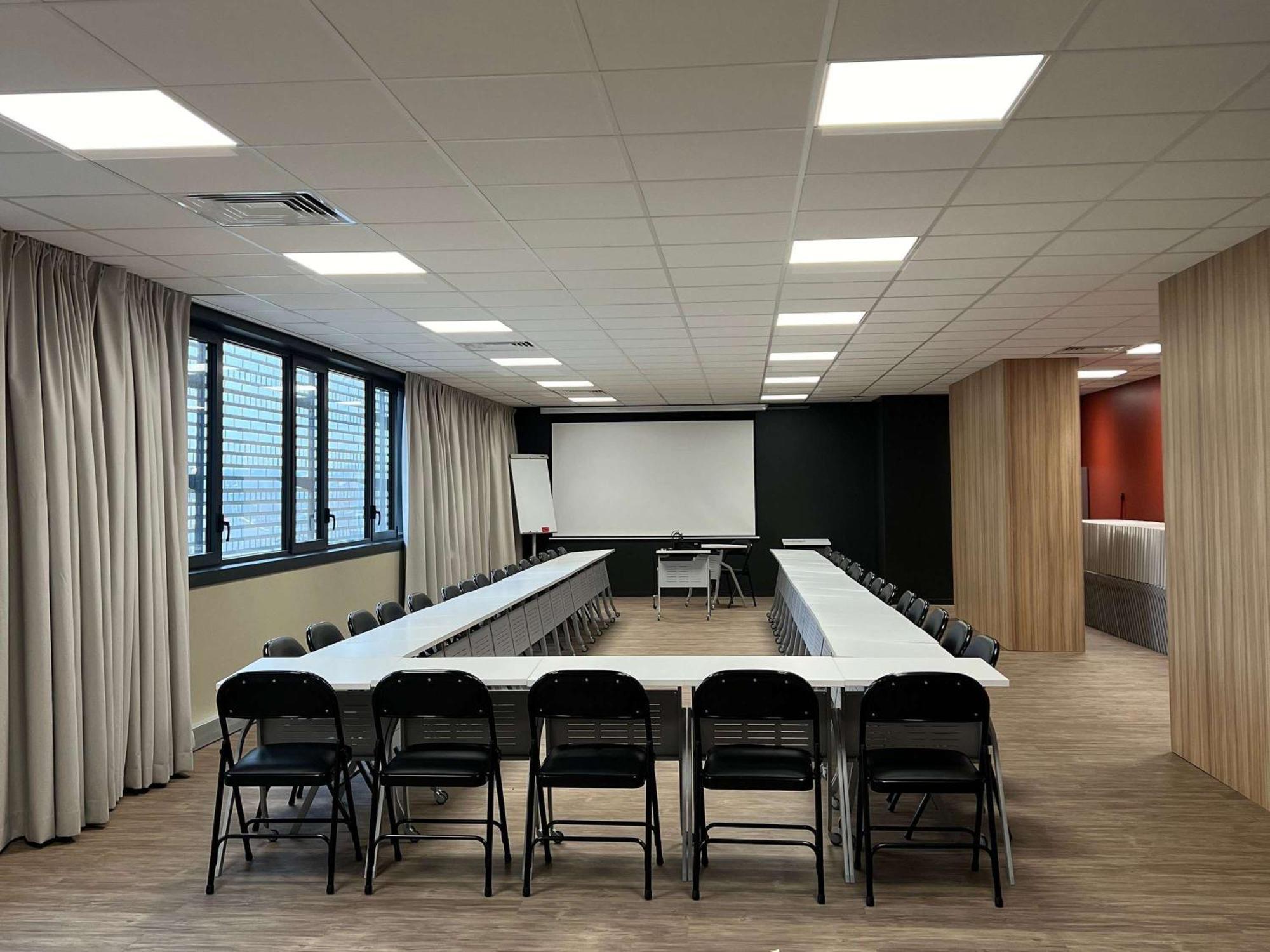 Готель Ibis Styles Arras Centre Екстер'єр фото