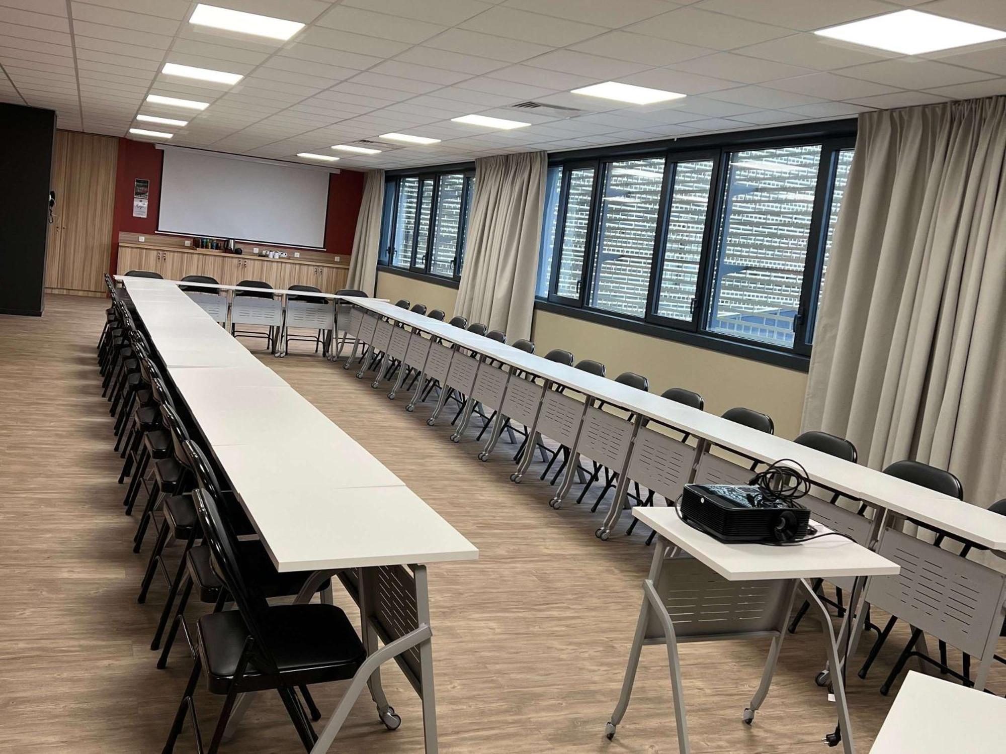 Готель Ibis Styles Arras Centre Екстер'єр фото